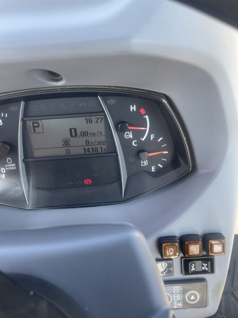 2021 Kubota M4N-071HDCC12 2