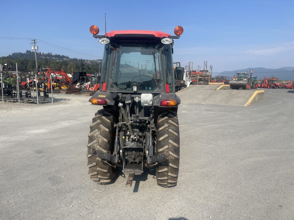 2021 Kubota M4N-071HDCC12 5