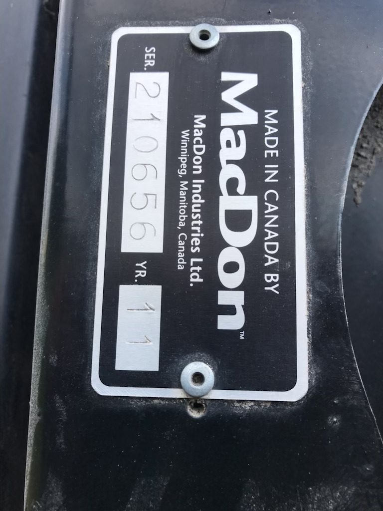 2011 MacDon FD70 35' Flex Draper Header 4