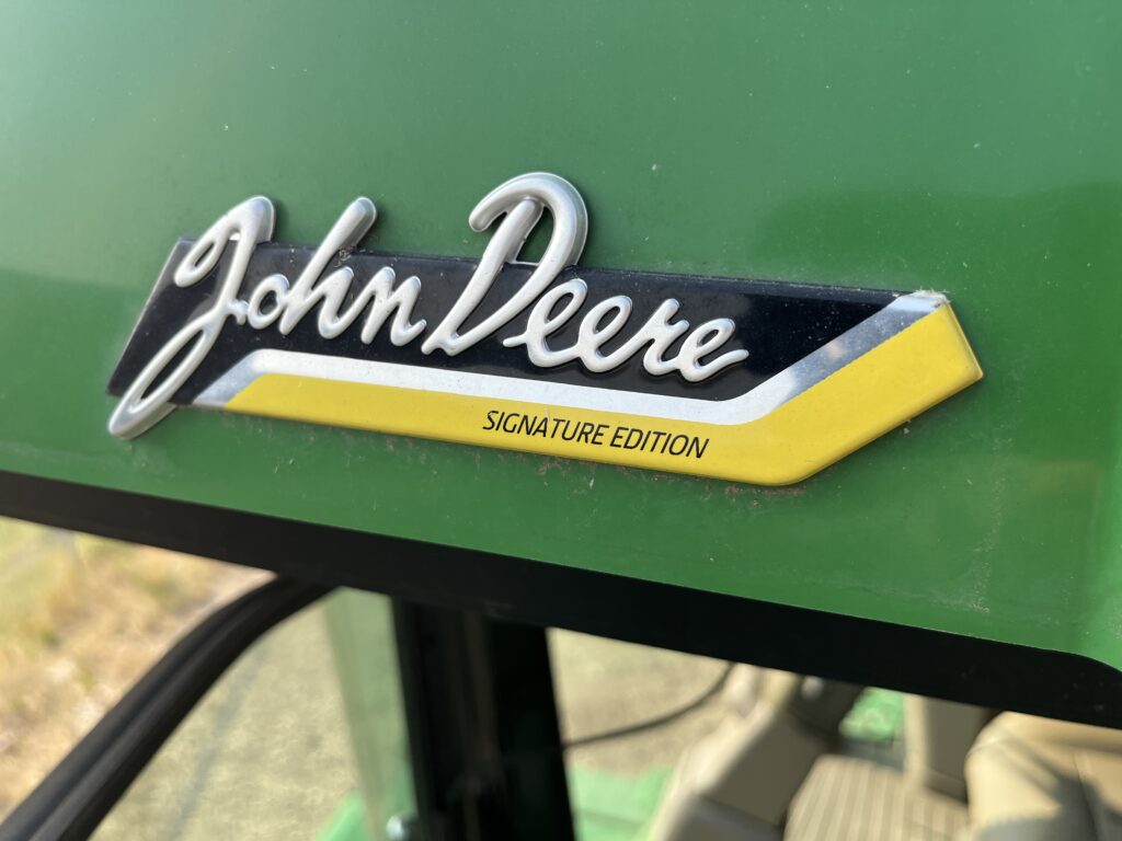 2022 John Deere X9-1000 Combine 5