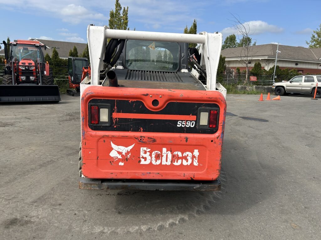 2016 BOBCAT S590 3