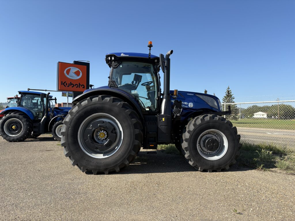 2024 New Holland T7.300 Blue Power Edition 1