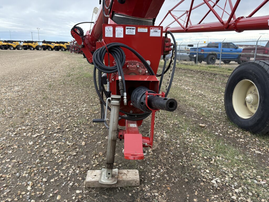 2023 Farm King Y16104TS1
