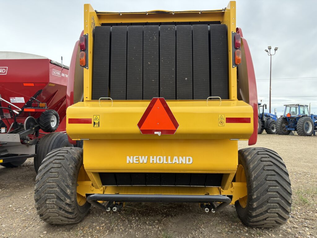 2024 New Holland Roll-Belt 560 Bale Slice Plus 2