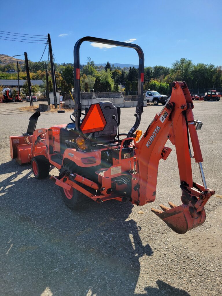 2013 Kubota BX25D Tractor 1