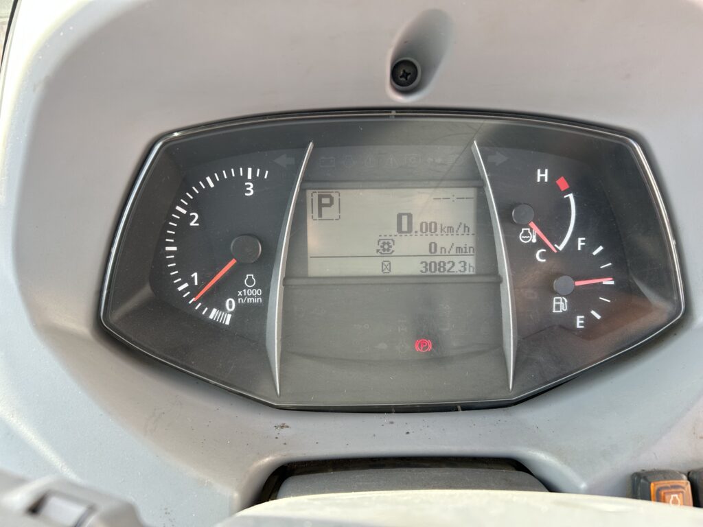Used 2021 Kubota M4N-071HDCC 5
