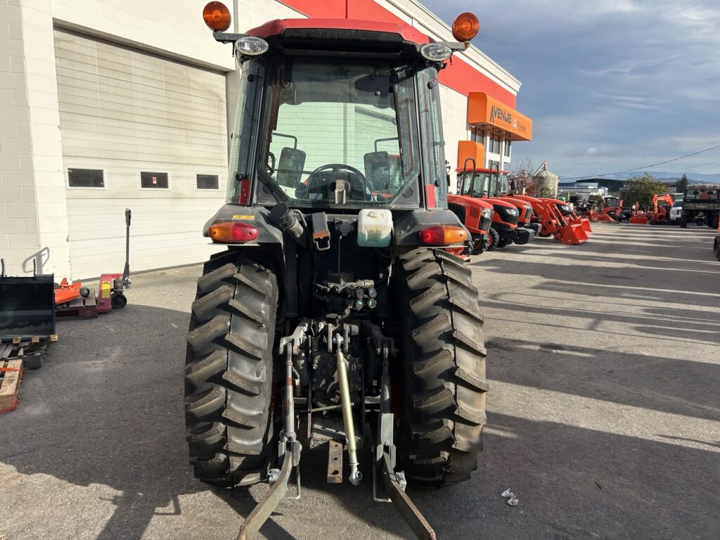 Used 2021 Kubota M4N-071HDCC 4