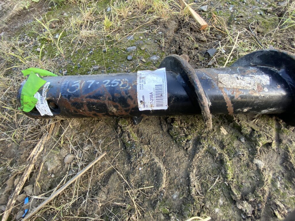 PD 6 ROCK AUGER ASSY 2