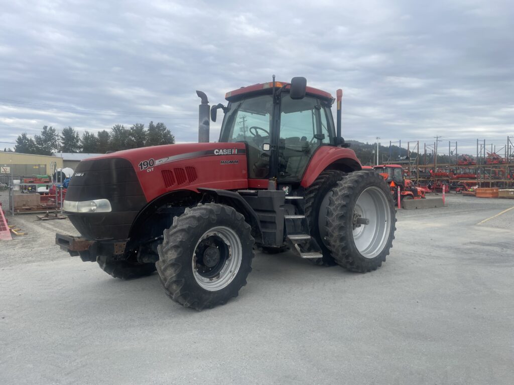 2011 Case Magnum 190