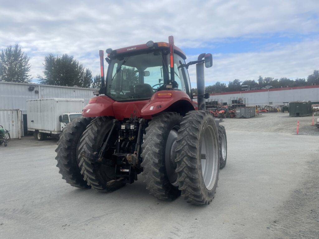 2011 Case Magnum 190 4