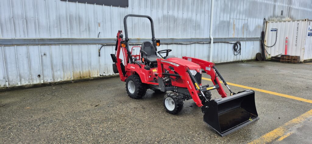 Massey Ferguson MFGC1725M 25 Hp HST  Compact Tractor with Loader and Backhoe *PREMIUM MODEL *