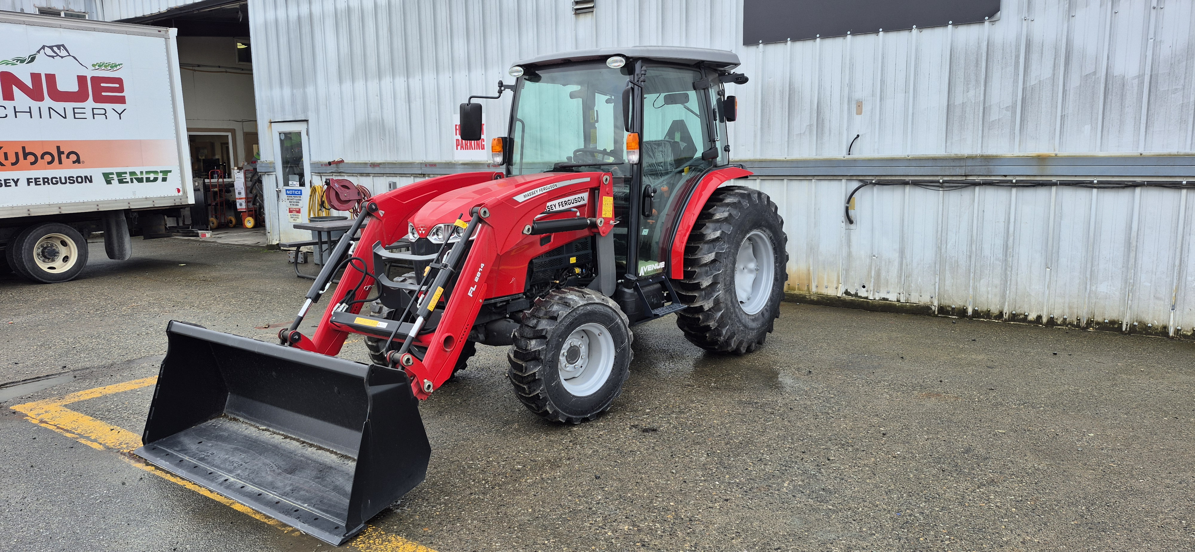 Massey Ferguson MF2860M 60 HP Cab tractor with 12 speed power shuttle, loader