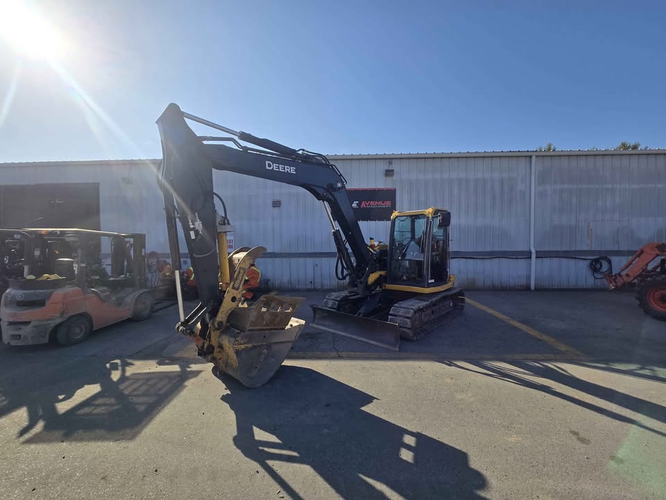 2021 John Deere 85G Excavator