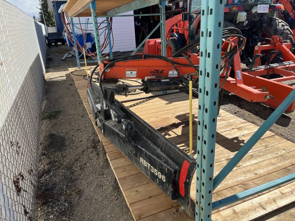 2020 LandPride RBT3596 Hydraulic Rear Blade 1