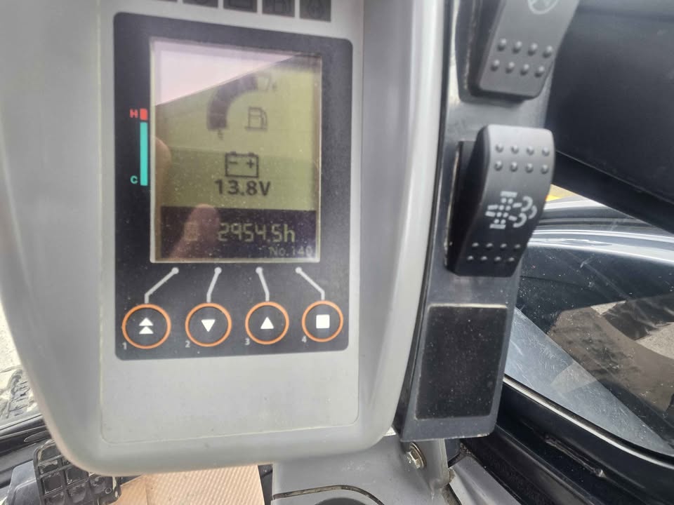 2019 John Deere 60G Excavator 6