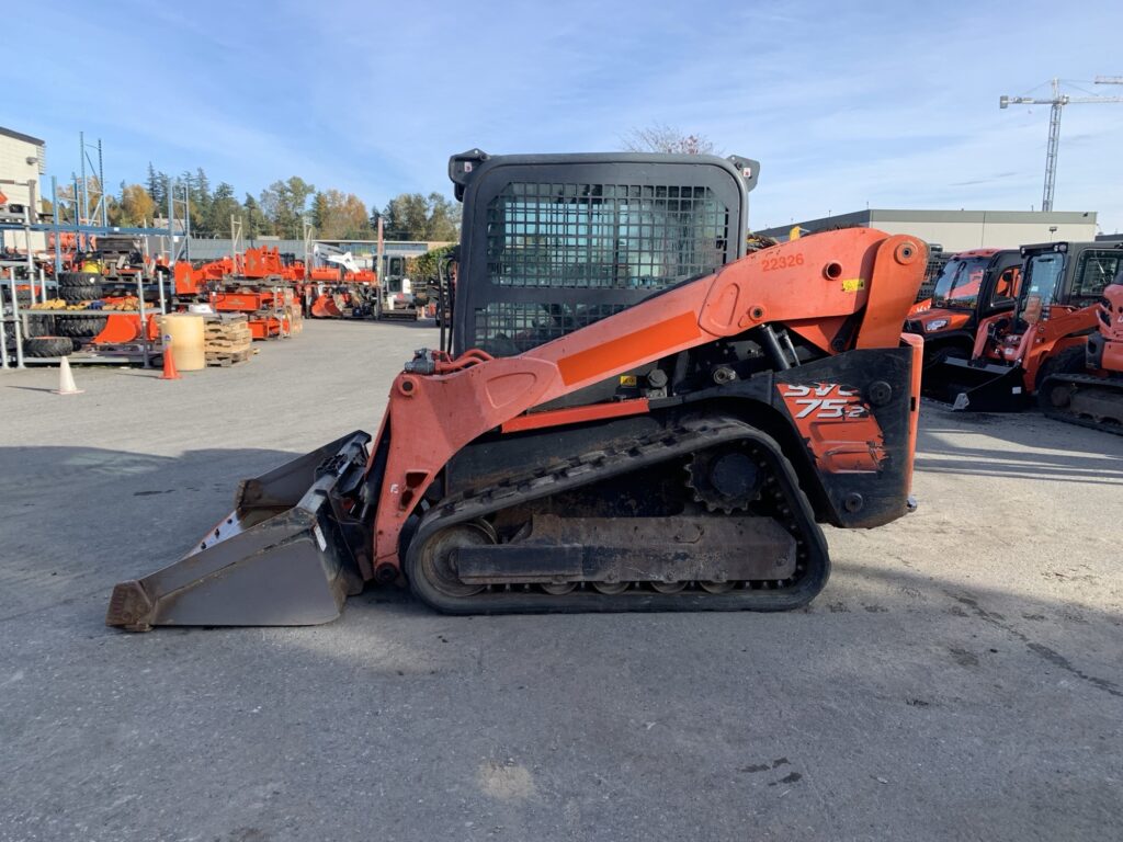 2016 Kubota SVL75-2HWC 3