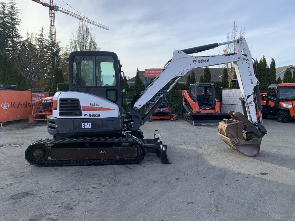 2014 Bobcat E50