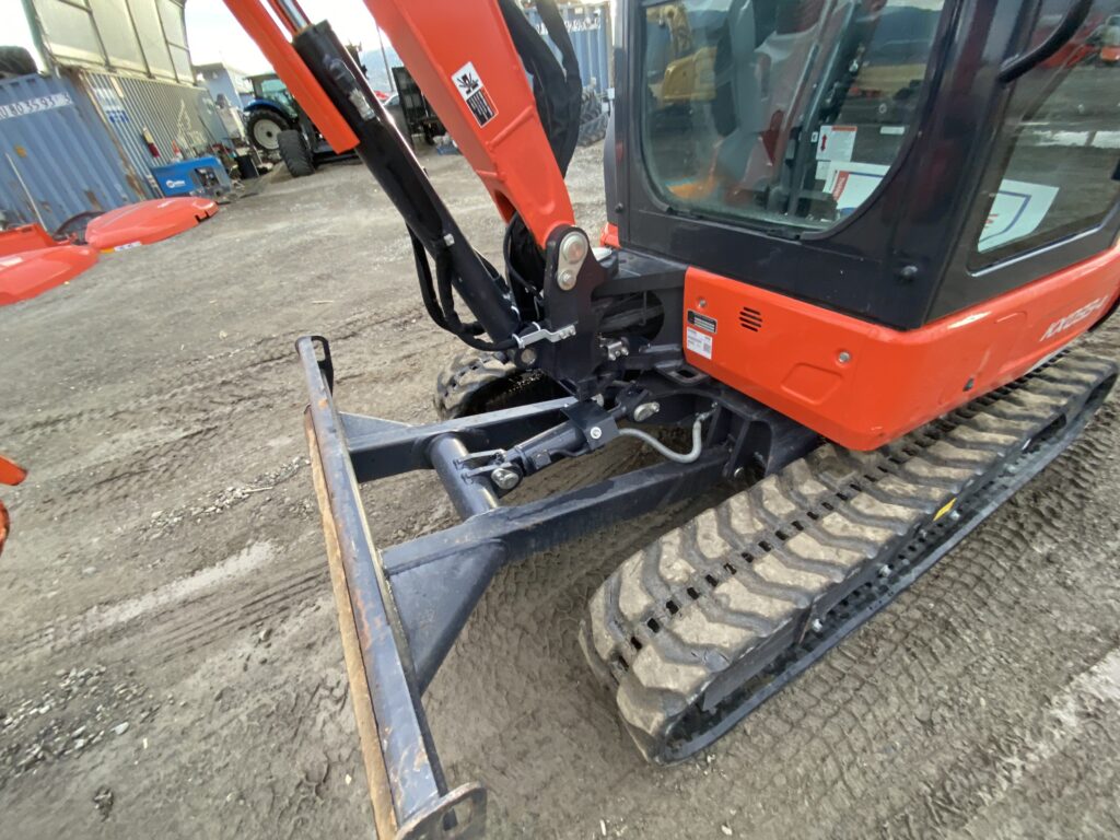 2022 Kubota KX033-4 Excavator 1