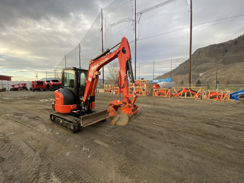 2022 Kubota KX033-4 Excavator 4