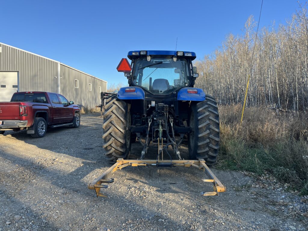 2006 New Holland TS125A Tractor w/ 840TL Loader 4