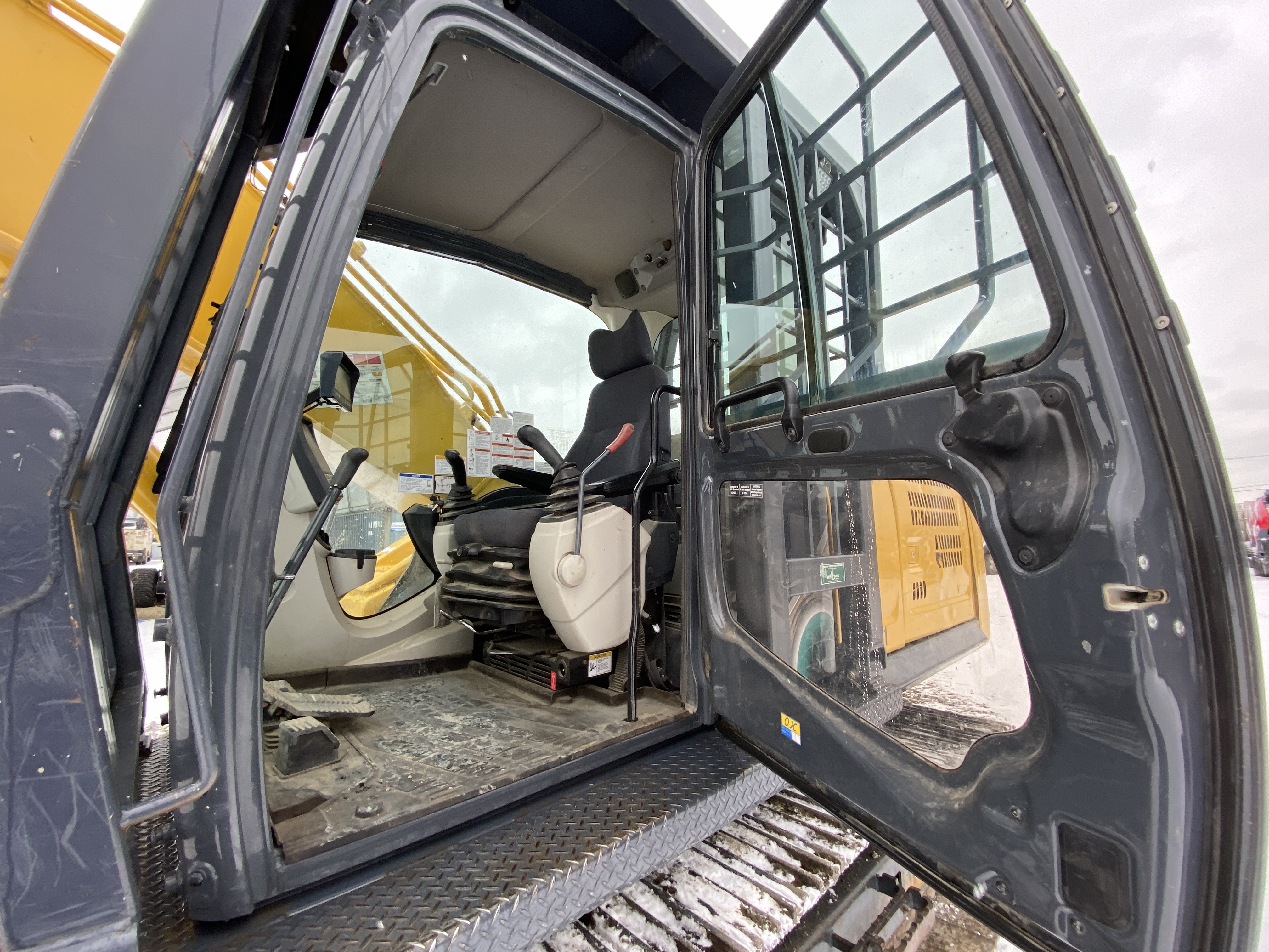 2019 Kobelco SK210LC-10 Excavator 7