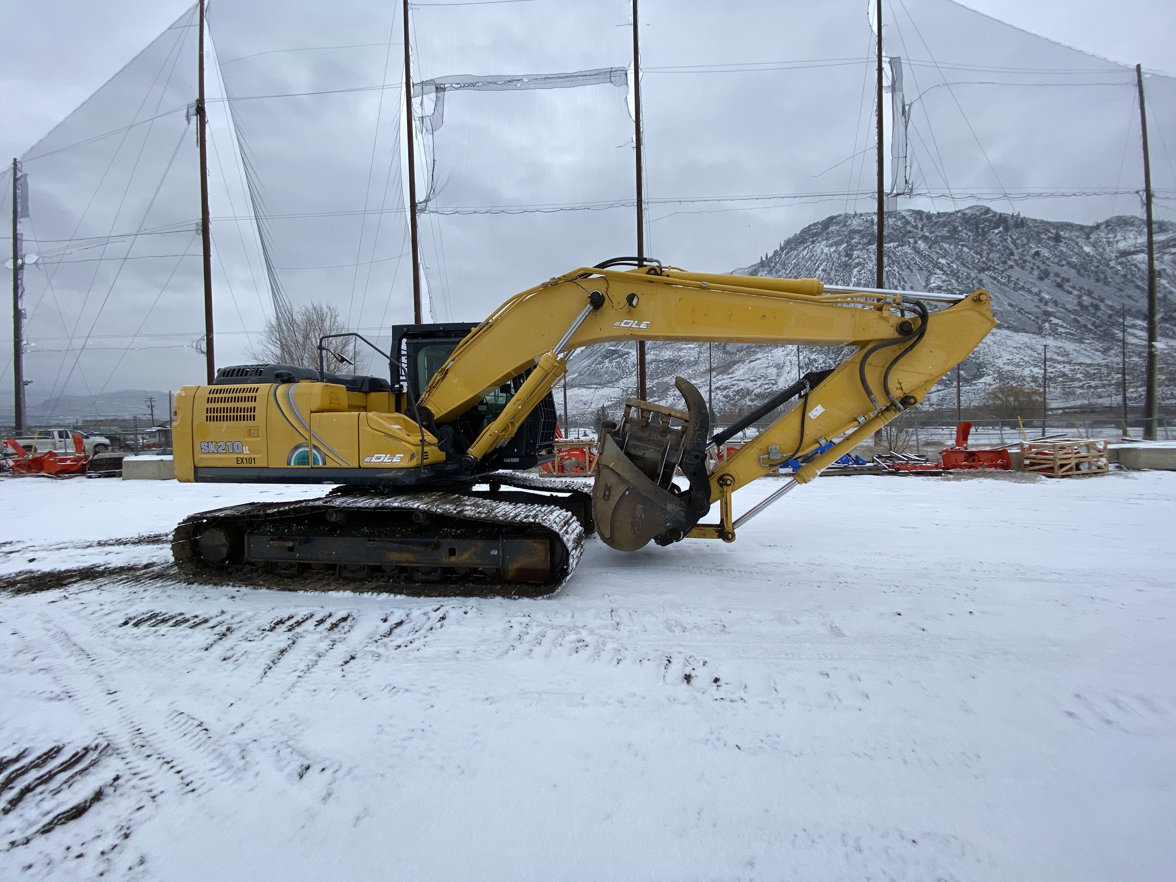 2019 Kobelco SK210LC-10 Excavator 3