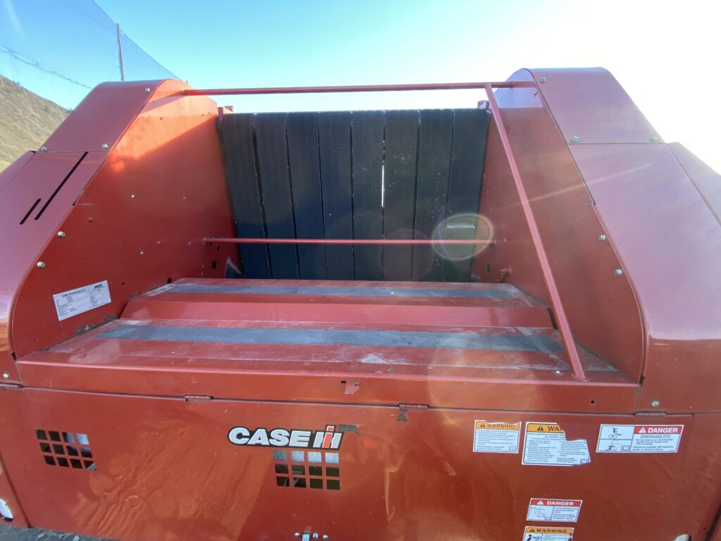 2012 Case RB564 Round Baler 4