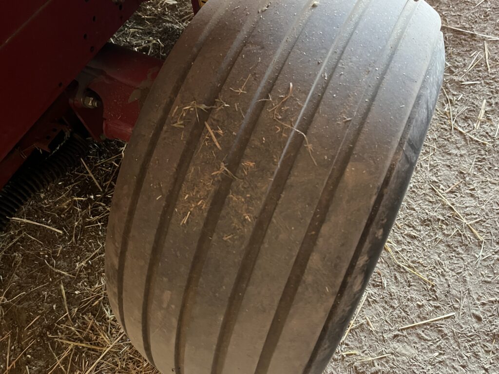 2017 New Holland RB560 Baler 11