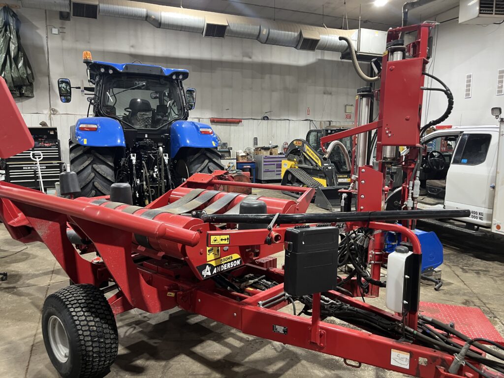 2023 Anderson 590HS Self Loading Bale Wrapper