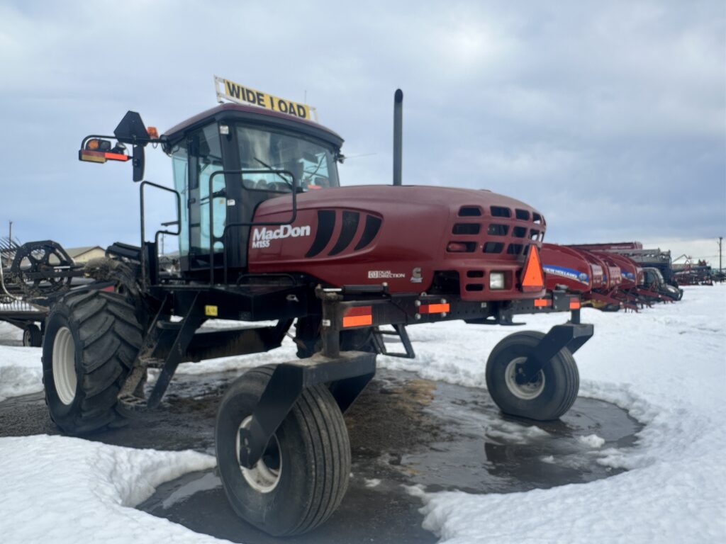 2013 MacDon M155 Swather 1