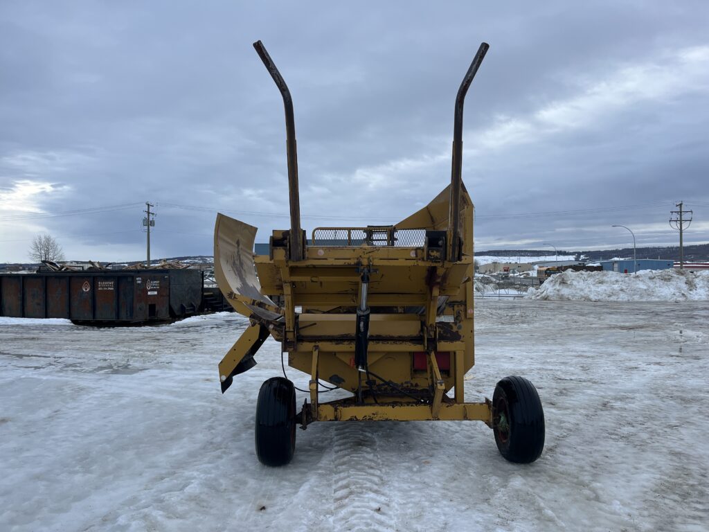 Haybuster 2640 Bale Processor 1