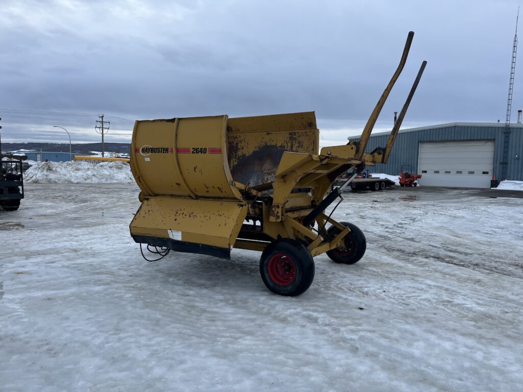 Haybuster 2640 Bale Processor 2