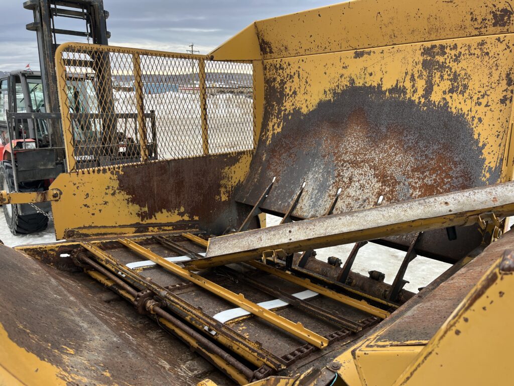 Haybuster 2640 Bale Processor 7