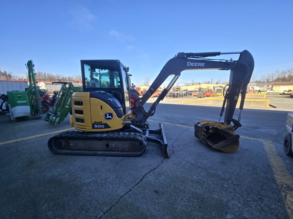 2021 John Deere 50G Excavator 3