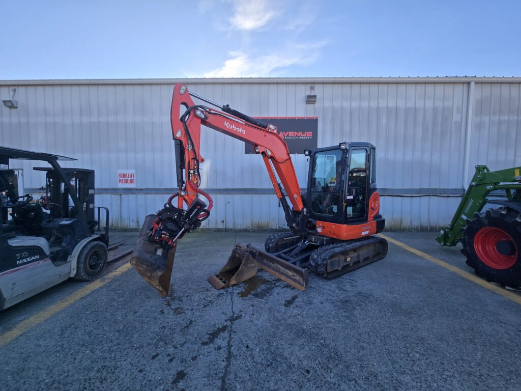 2022 Kubota KX040-4 Excavator with Rototilt