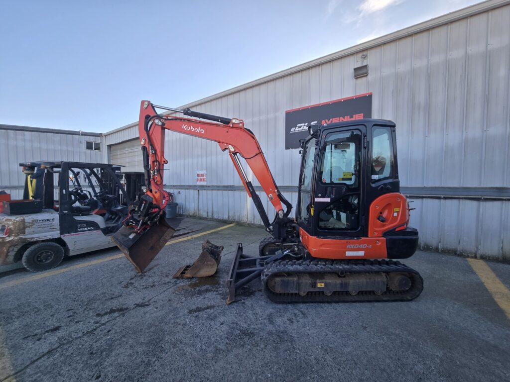 2022 Kubota KX040-4 Excavator with Rototilt 1