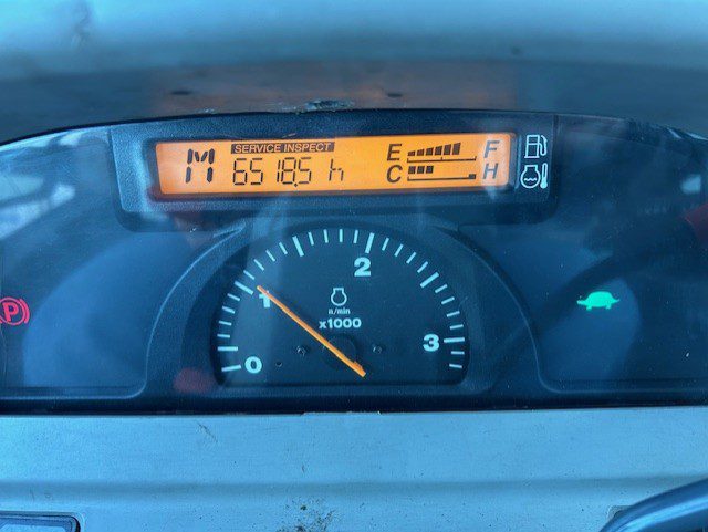 2008 Kubota L5240HSTC Cab Tractor 5