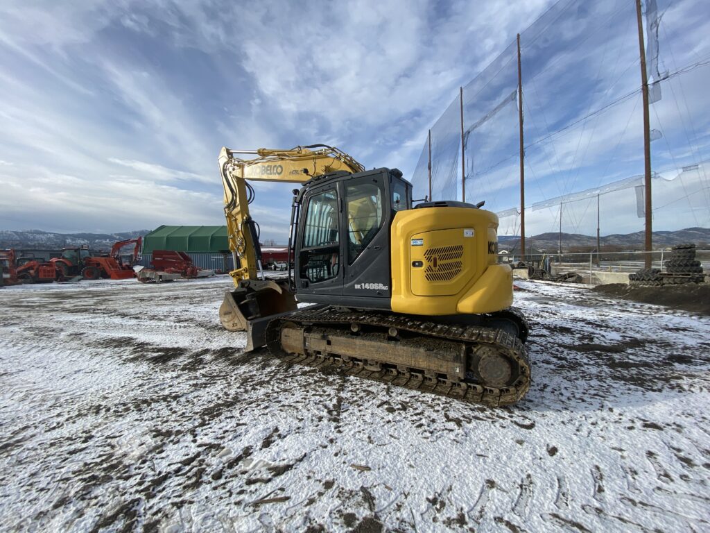 2022 Kobelco Sk140SRLC-7 Excavator 2