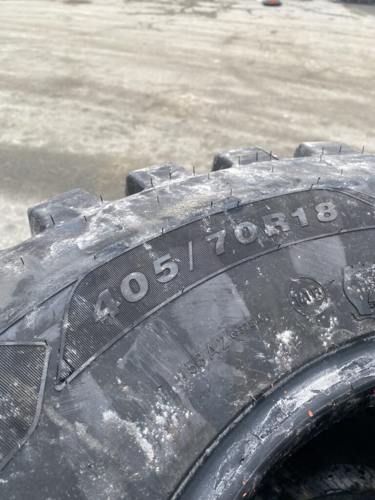 405/70R18 Goodyear Powerload L2 - Near New Take-Off Tires