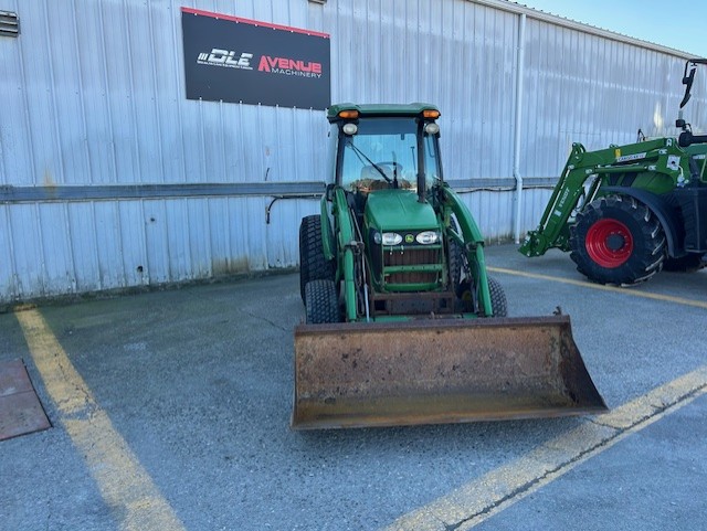 2008 John Deere 4720 Cab Tractor w/ Loader 1