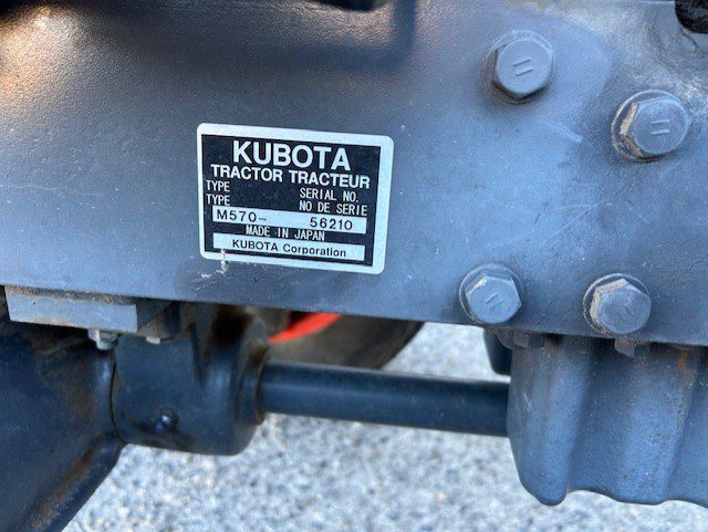 2005 Kubota M5700DTHS Rops tractor 6
