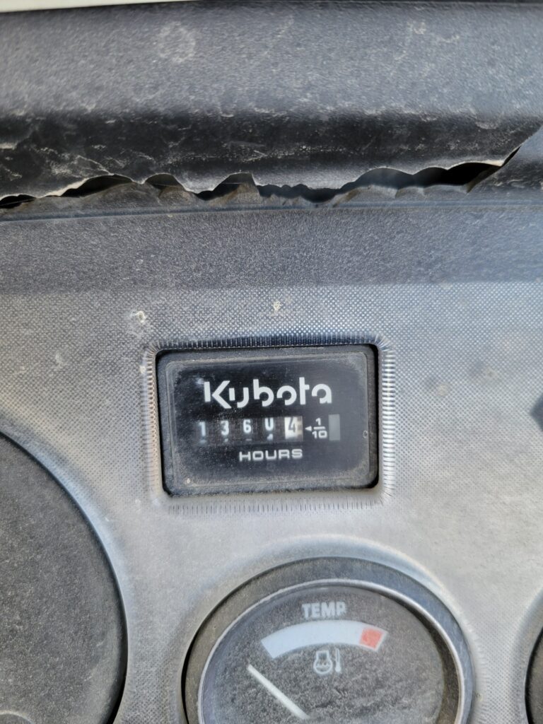 RTV-900XT UTILITY VEHICLE 4