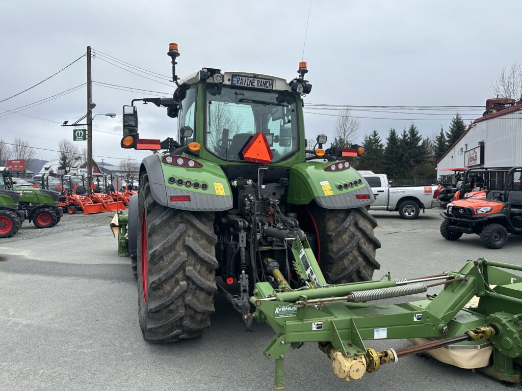 2023 Fendt 724 G6 Tractor 2