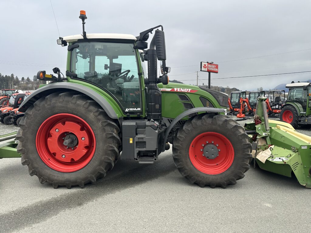 2023 Fendt 724 G6 Tractor