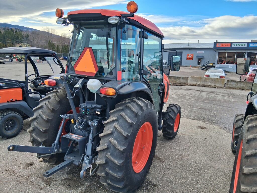Kubota M5N-091HDCC12 3
