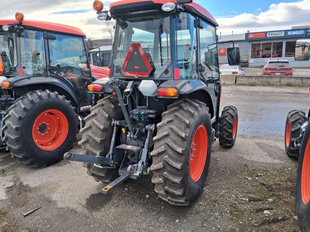 Kubota M5N-091HDCC12 1