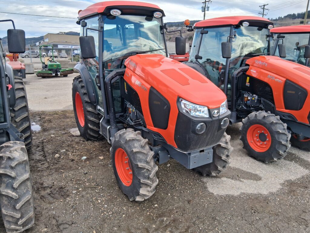 Kubota M5N-091HDCC12 3