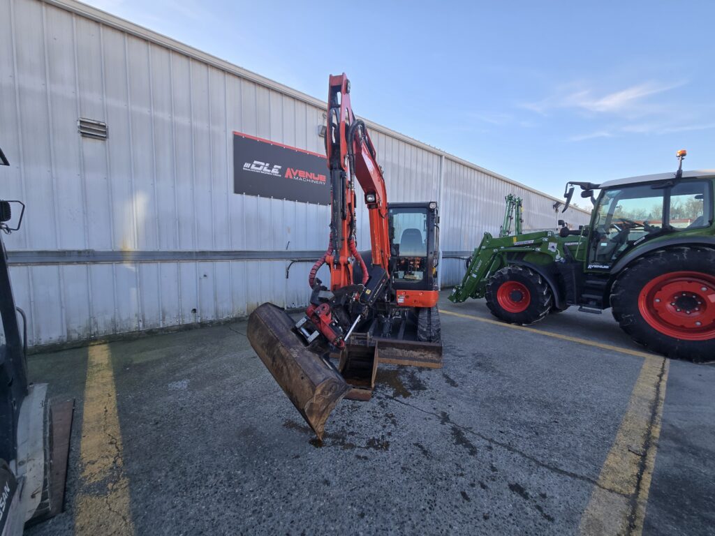 Kubota KX040-4 5