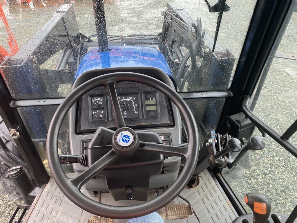 New Holland TS110 Tractor and Loader - 110hp 12