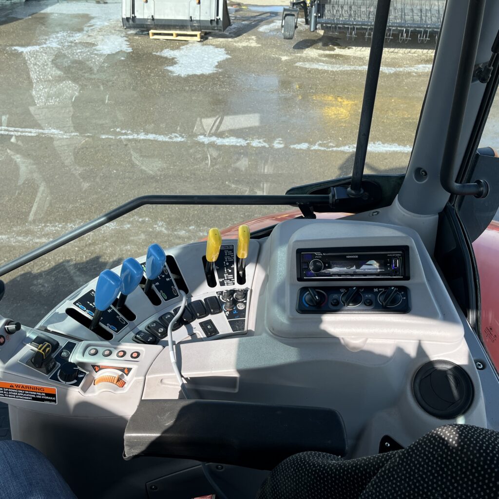 Kubota M7-151S-PS Tractor E054721 11